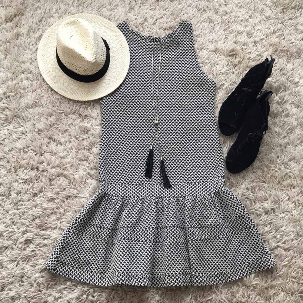 SALE *BUY2/GET1* ZARA Black and White print dress with a low waist!